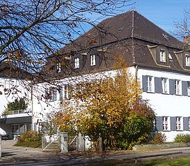 Senioren- und Pflegeheim Waal Senioren- und Pflegeheim Waal