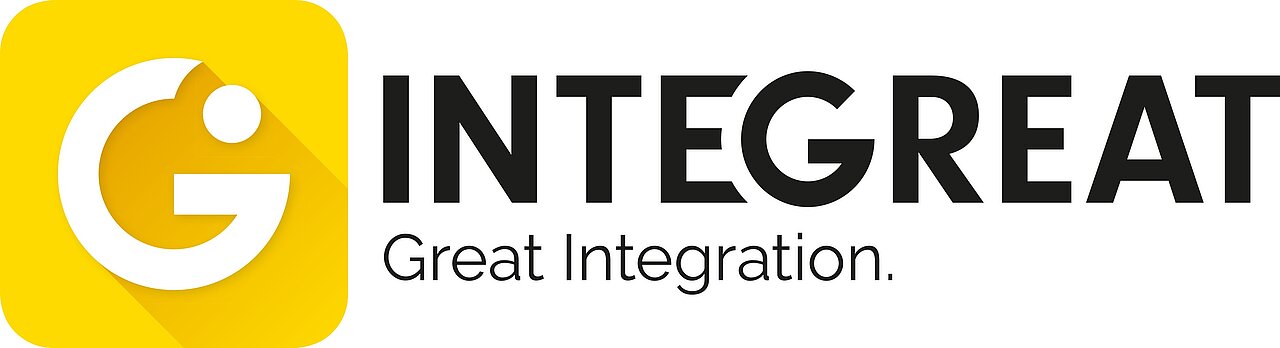 Logo von INTEGREAT mit dem Slogan "Great Integration." Der Hintergrund ist gelb, das "G" hat eine weiße Farbe mit einem runden Element, während der Text in Schwarz gehalten ist.