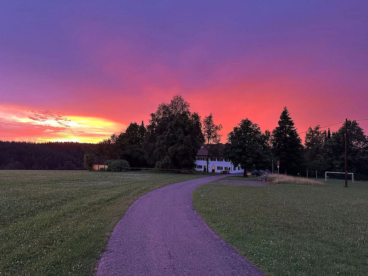 Sonnenuntergang Jugendhaus Eschers