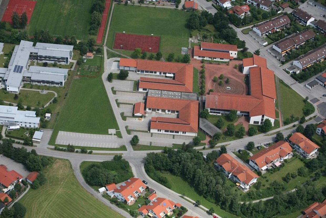 Staatliche Berufsschule Ostallgäu Luftbild der Staatlichen Berufsschule Ostallgäu